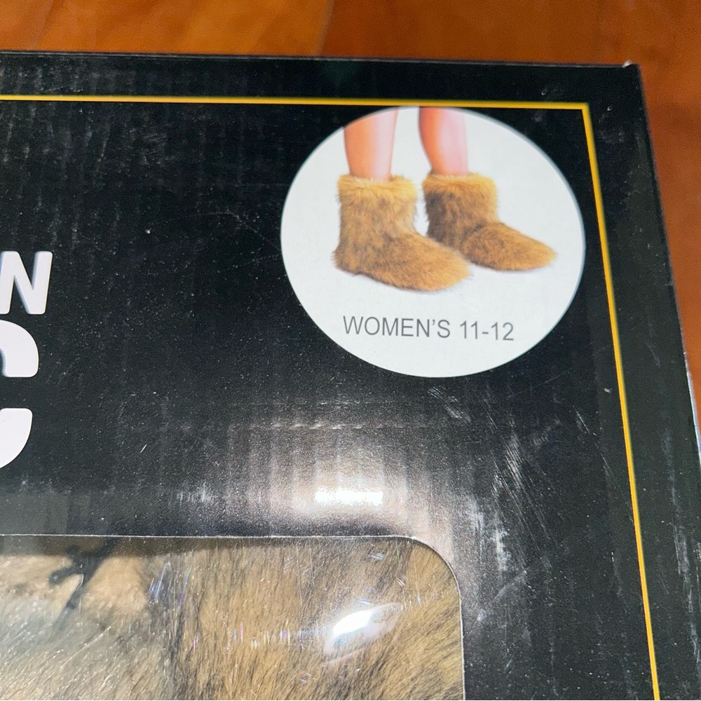 Madden NYC Womens Faux Fur Slipper Booties NWT - Picture 8 of 8